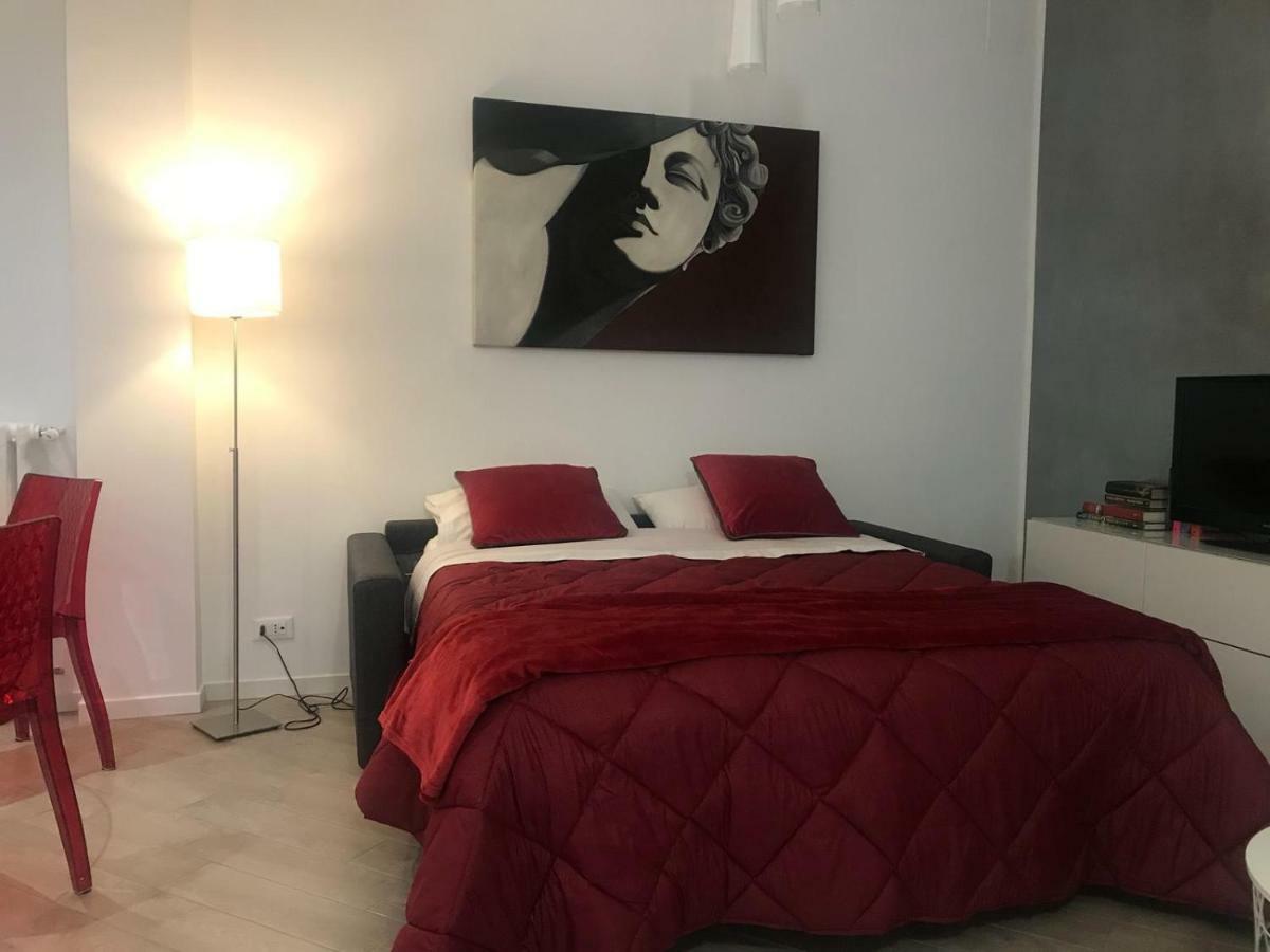 Rhome Merulana Rome Bagian luar foto