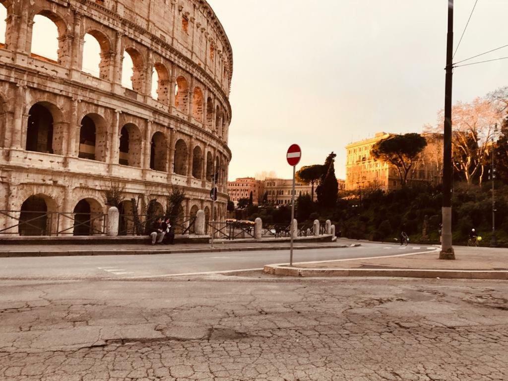 Rhome Merulana Rome Bagian luar foto